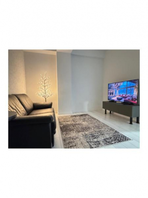 RentNow Ultracentral Modern Apartment